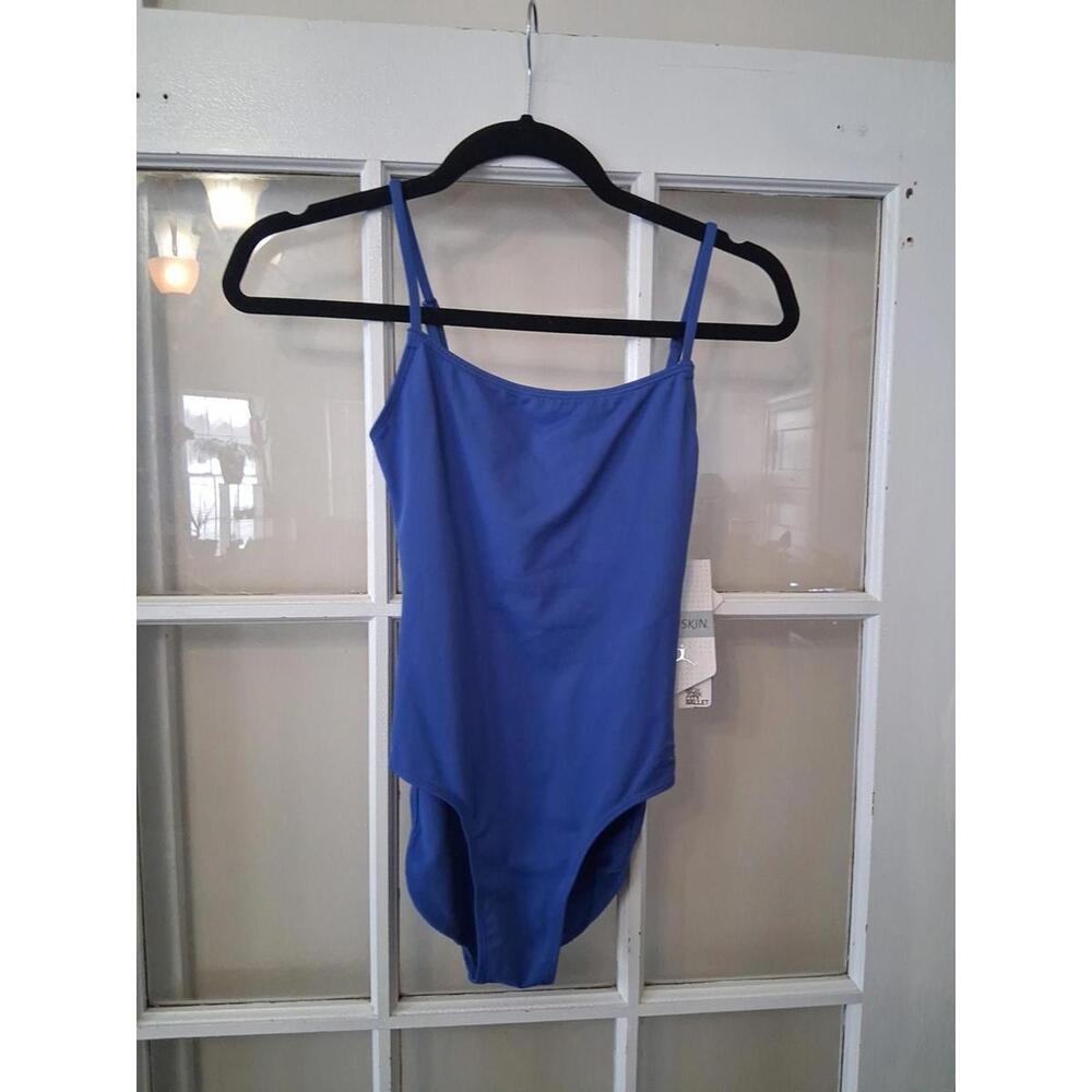 Danskin NYCB Women's Size XS Blueberry Lace Back Keyhole Leotard NWT D1